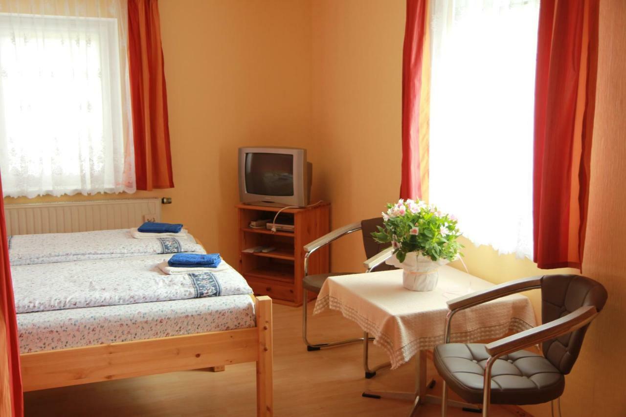Ferienwohnung Im Herzen Des Nationalparks Hohnstein Eksteriør billede
